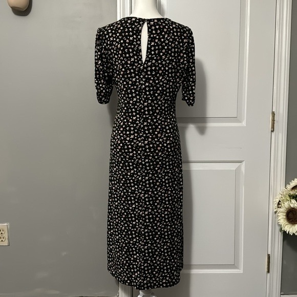 All In Favor- Floral Body con dress- large - Picture 4 of 5
